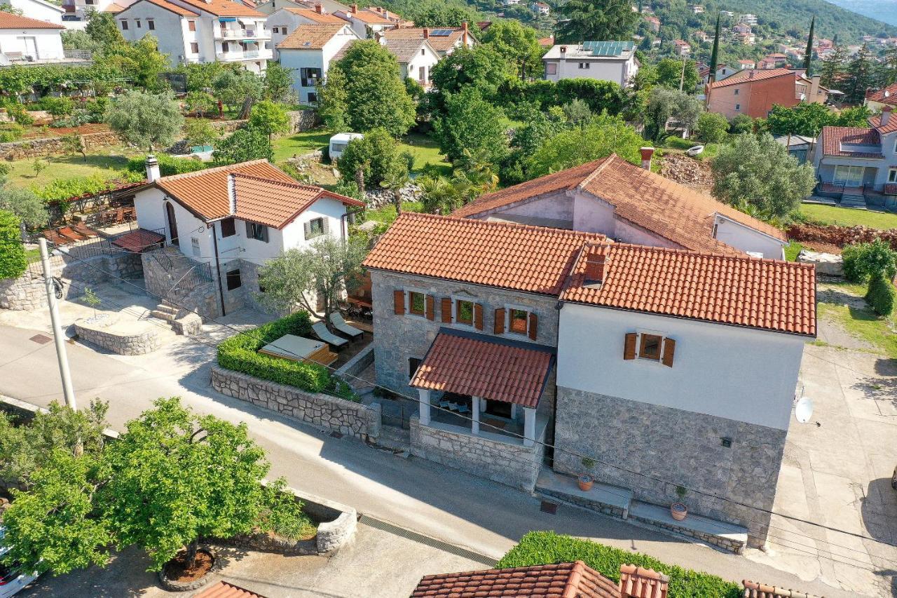Villa Fani With Jacuzzi Ičići Eksteriør billede